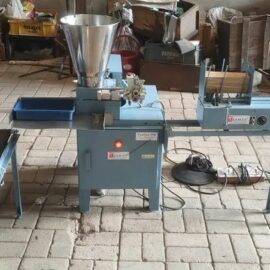 2.5 Stainless Steel High Speed Agarbatti Making Machine, Production Capacity: 15-20 kg/hr, 200-250 strokes/min