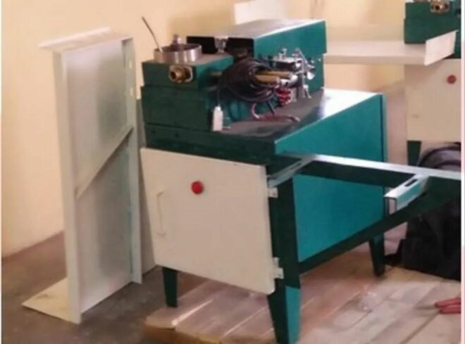 Stainless Steel Semi Automatic Agarbatti Making Machine